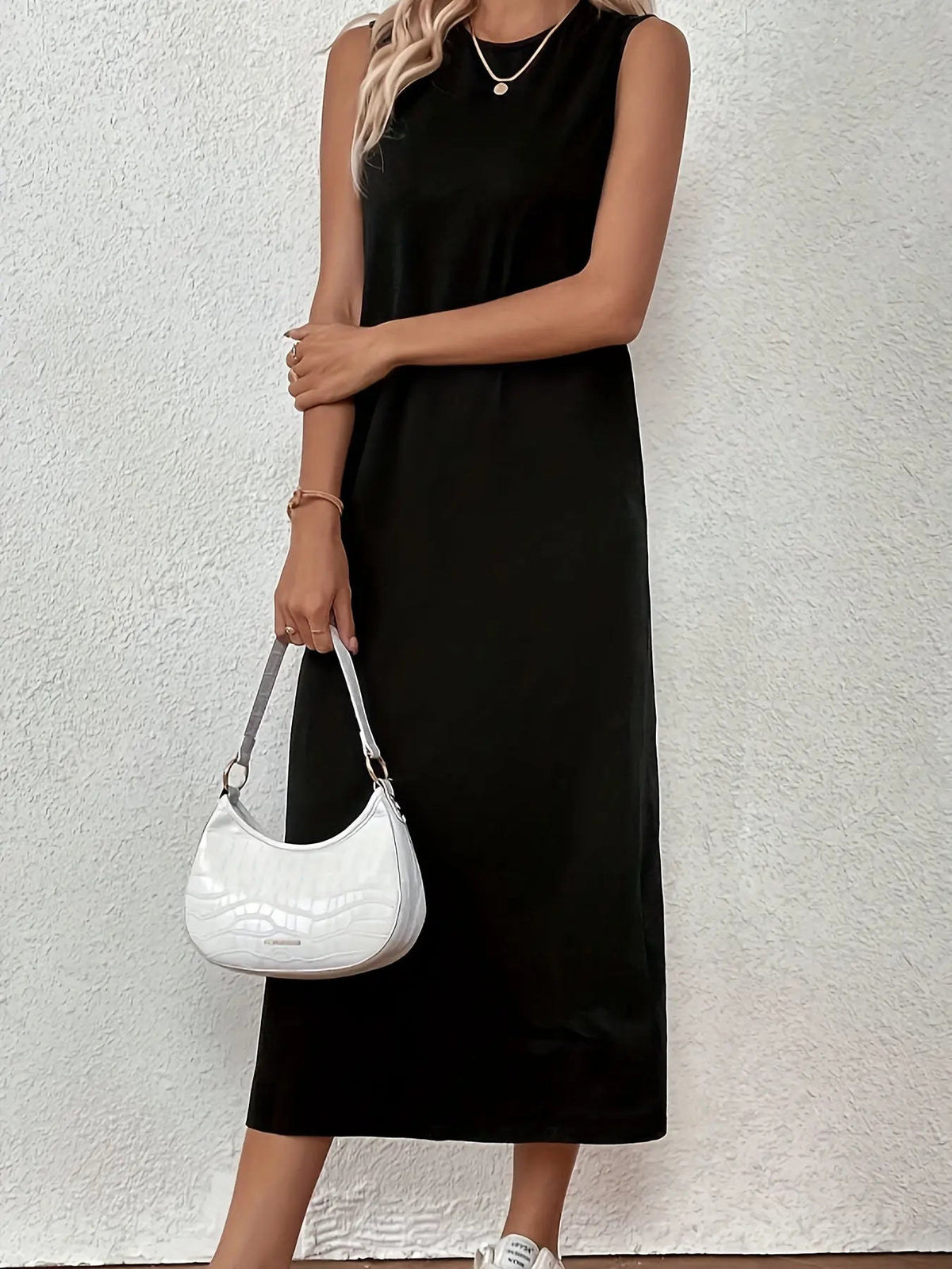 Black Sleeveless Maxi Dress