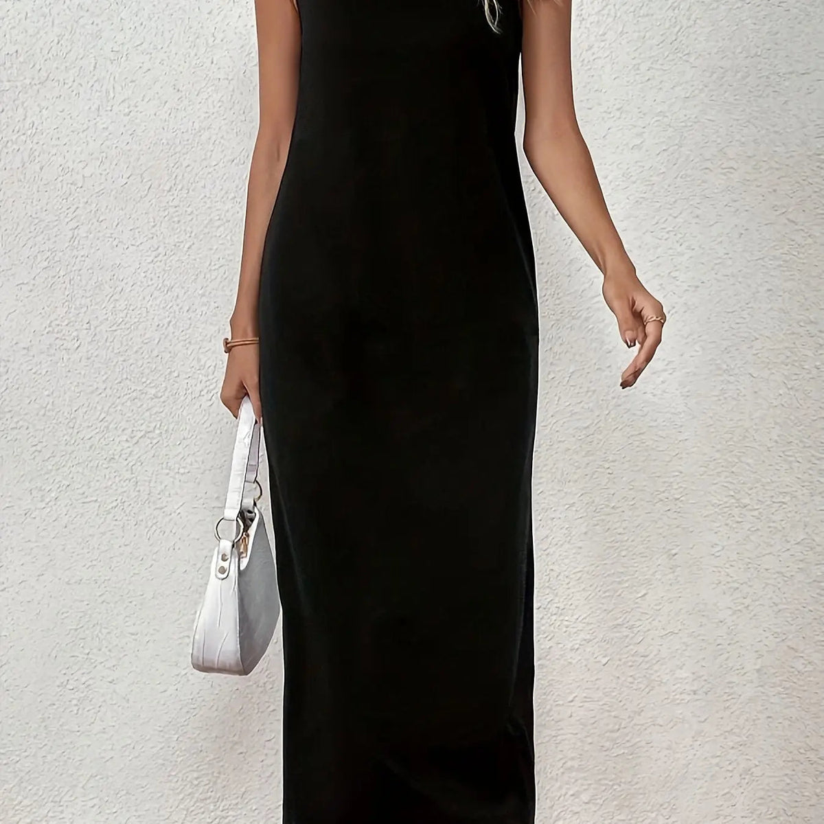 Black Sleeveless Maxi Dress