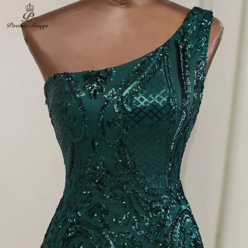 Captivate the Gala: Shimmering One-Shoulder Gown