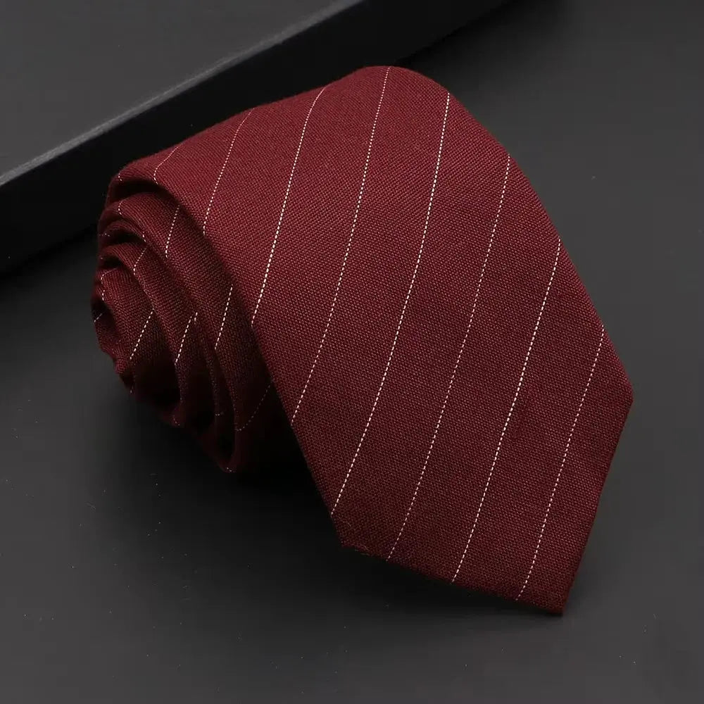 Streamlined Black Tie