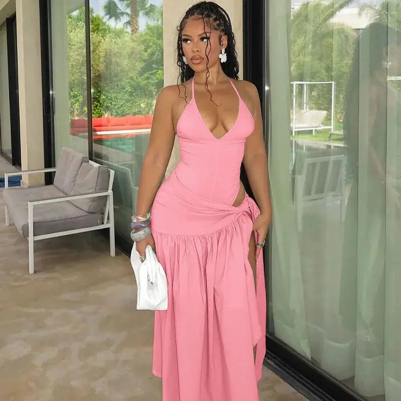 Sunset Soirées Await in This Chic Backless Ensemble