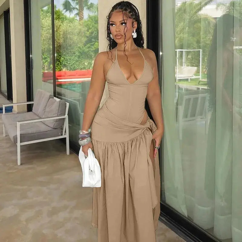Sunset Soirées Await in This Chic Backless Ensemble