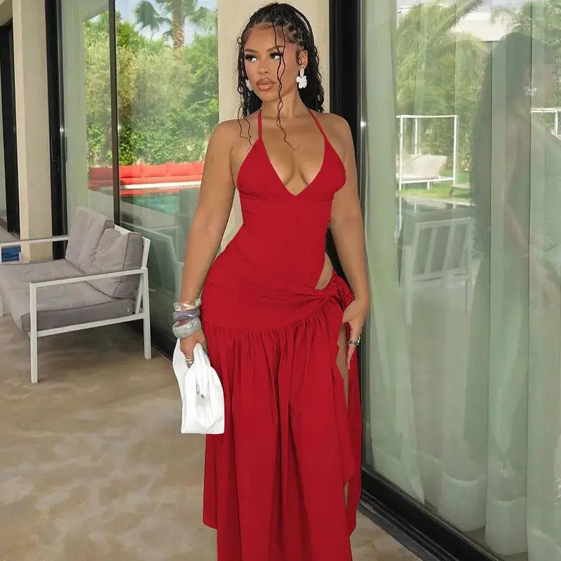 Sunset Soirées Await in This Chic Backless Ensemble