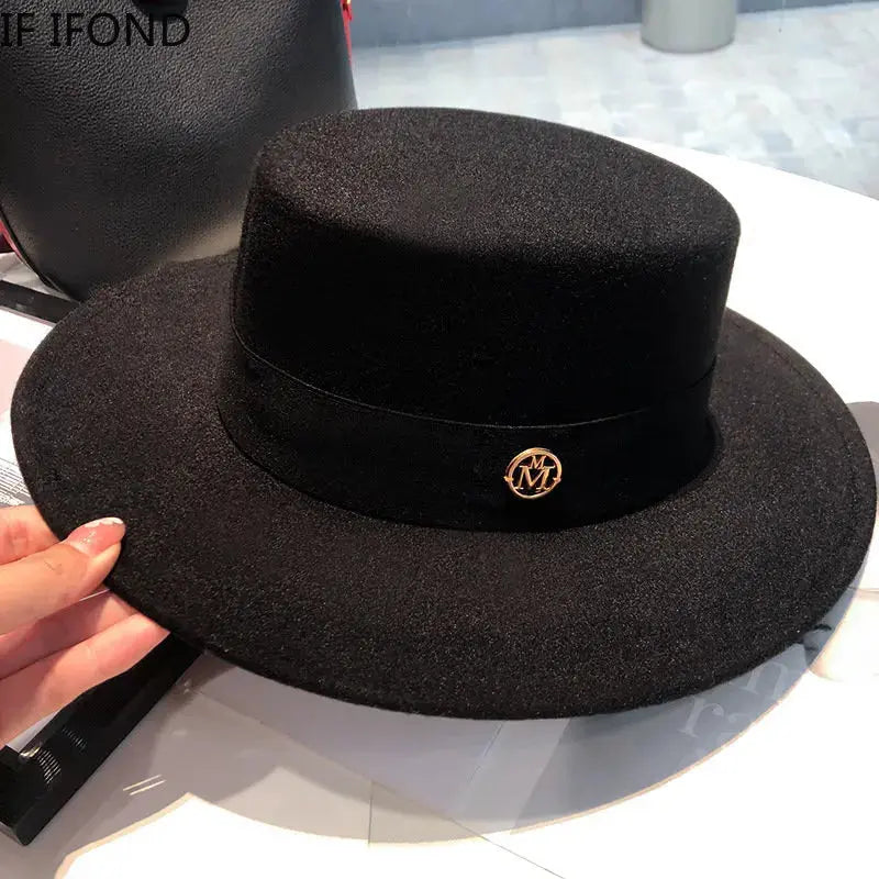 Chic Silhouette Fedora: Transform Your Presence