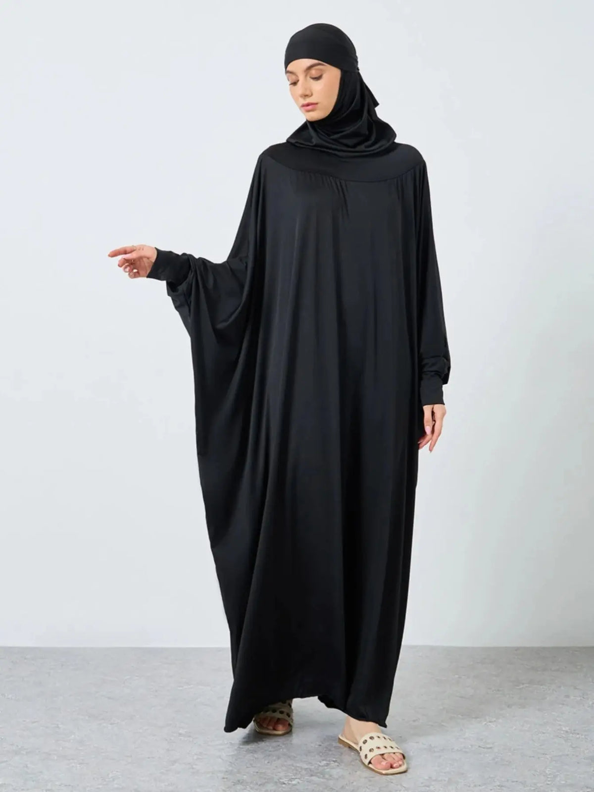 Hooded Loose-Fit Abaya