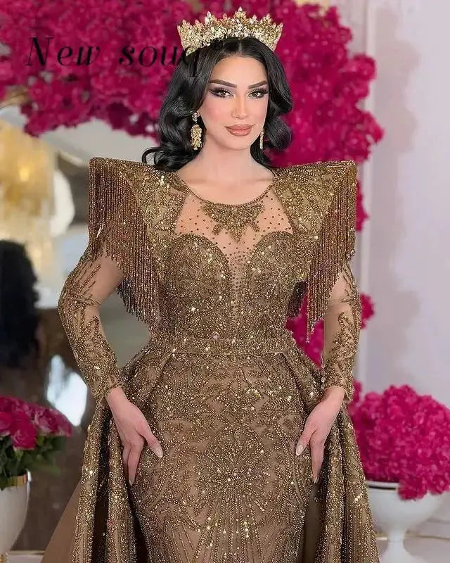 Captivate the Gala: Mermaid Gown with Sheen