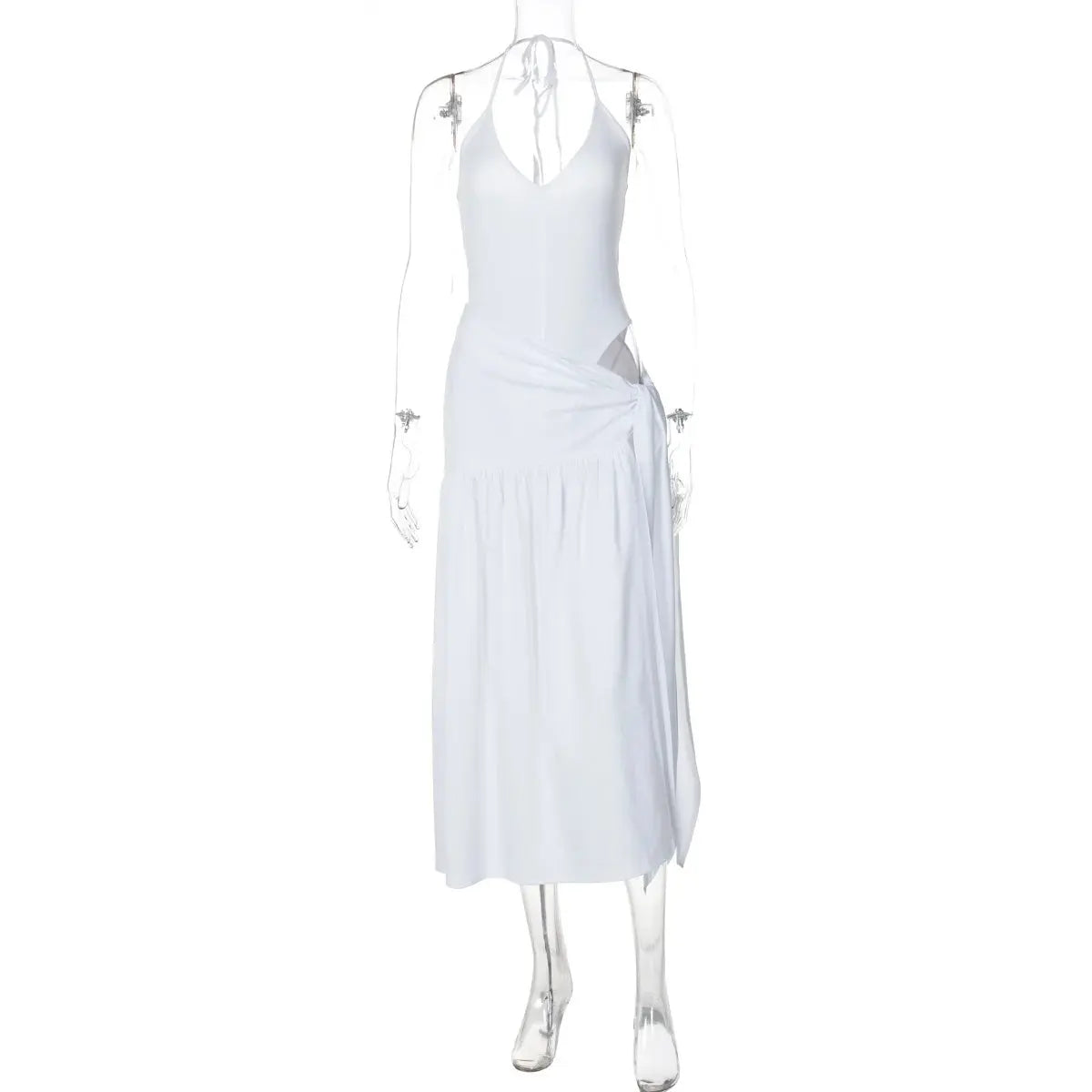 Sunset Soirées Await in This Chic Backless Ensemble