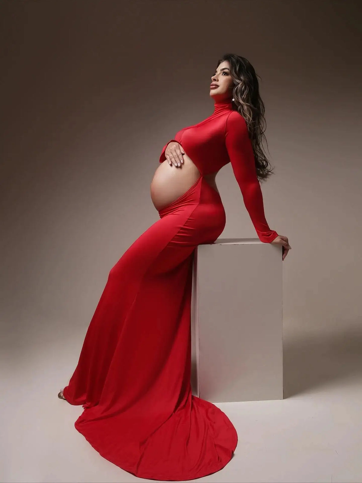Sweetheart Floor-Length Maternity Gown