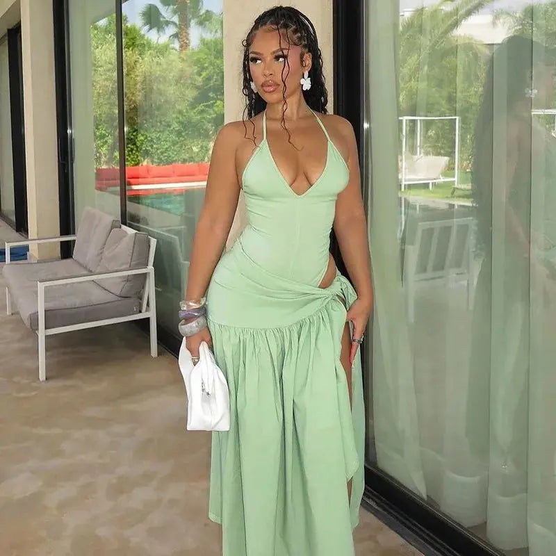 Sunset Soirées Await in This Chic Backless Ensemble